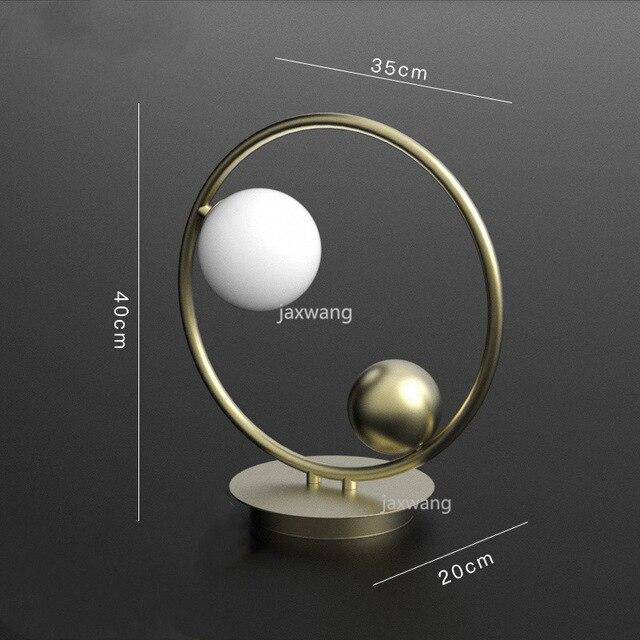Lampe à poser LED Creative en Belledam.
