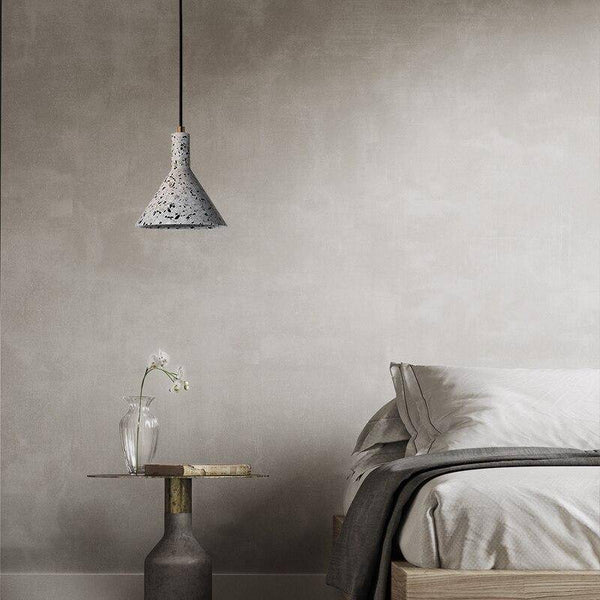 Suspension LED triangle en ciment terrazzo