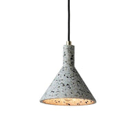 Suspension LED triangle en ciment terrazzo