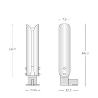 Lampe de table design en cuivre avec double abat-jour arrondi.