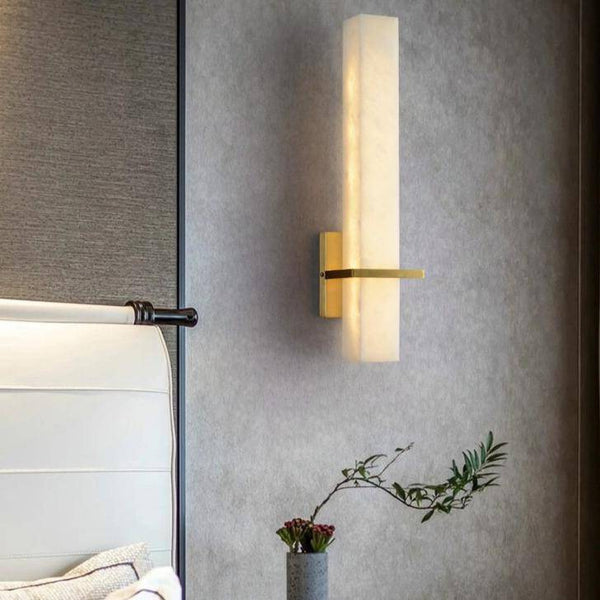 Applique murale LED en marbre et socle doré