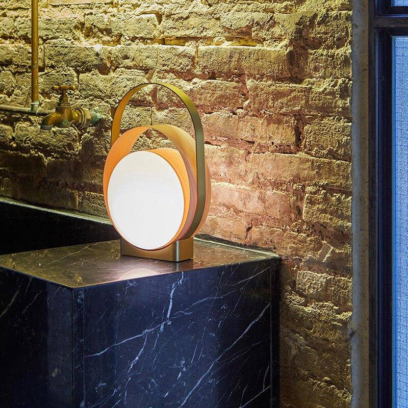 Lampe à poser LED design Metallic Rings & Light Disk