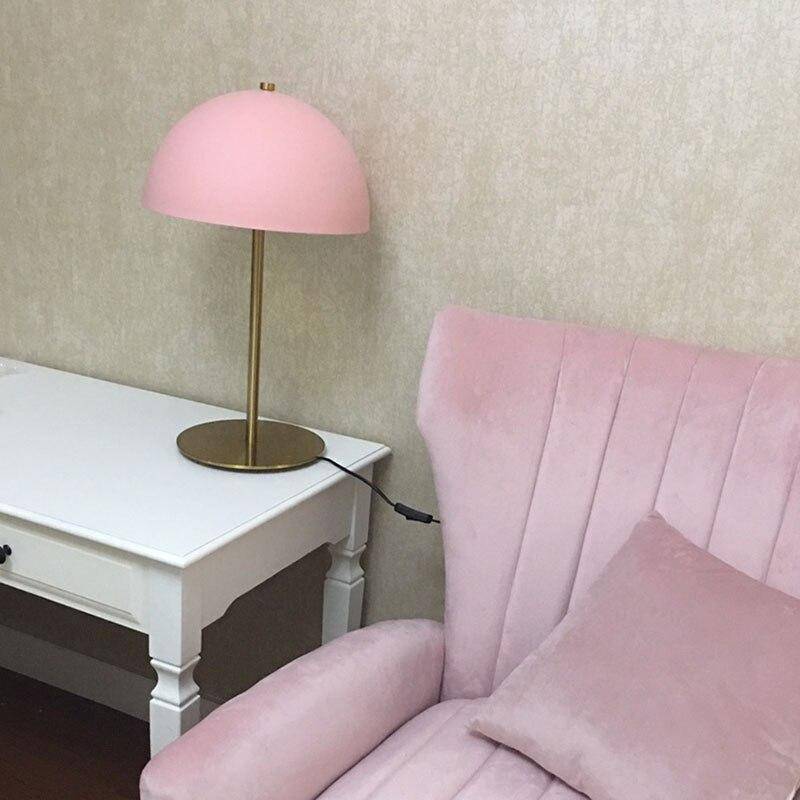 Lampe à poser design LED - Socle doré et abat-jour Mushroom