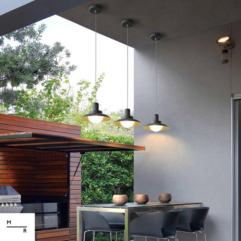 Suspension LED design en métal avec abat-jour arrondi