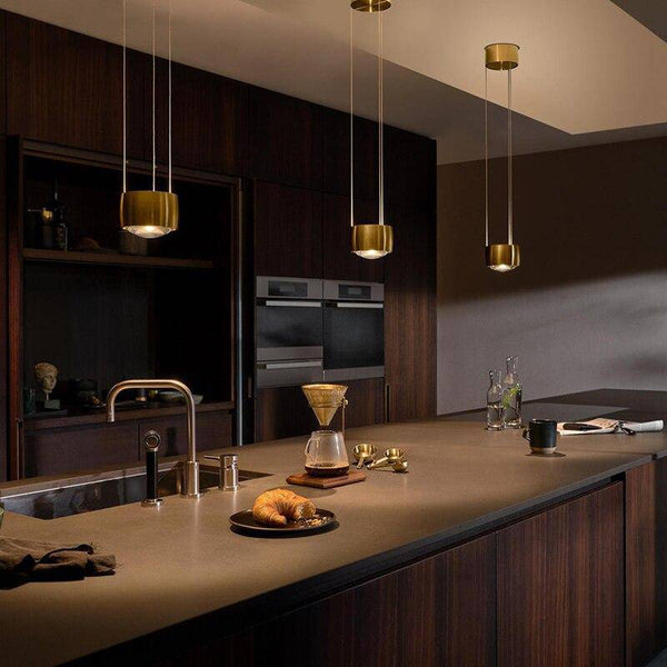 Suspension design en métal doré à LED