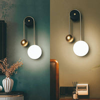 Applique Murale Design LED Or et Luminosité
