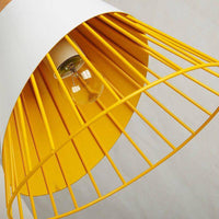 Suspension design en bois et aluminium coloré