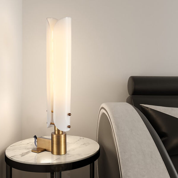 Lampe à poser Tinella en acier haut de gamme