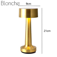 Lampe à poser design en métal - Formes arrondies LED