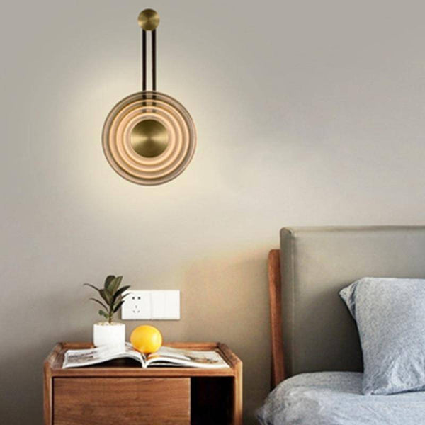 Applique murale LED dorée "Disque Minimaliste"