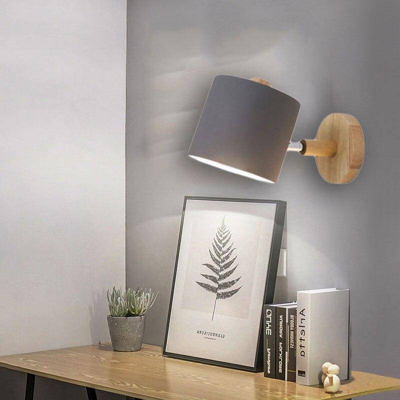 Applique murale LED en bois Nordic : Design moderne avec abat-jour coloré