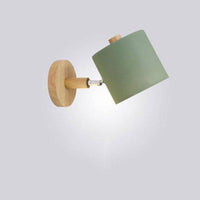 Applique murale LED en bois Nordic : Design moderne avec abat-jour coloré