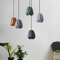 Suspension LED Shadow : Abat-jour géométrique coloré