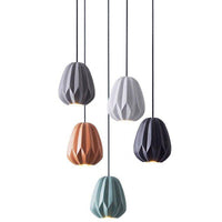 Suspension LED Shadow : Abat-jour géométrique coloré