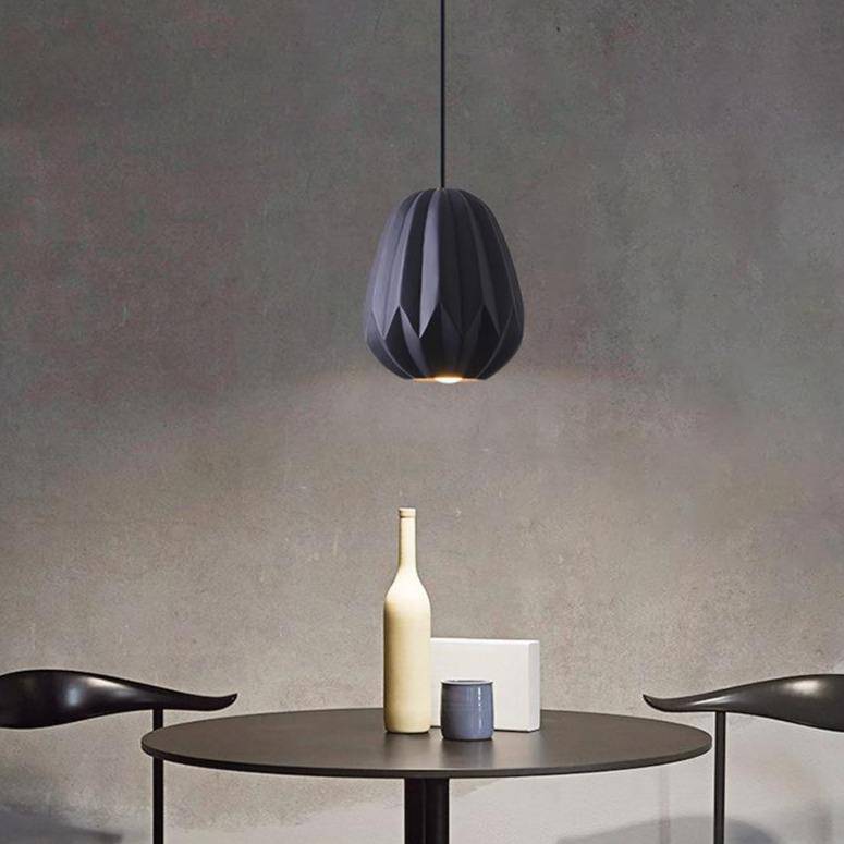 Suspension LED Shadow : Abat-jour géométrique coloré