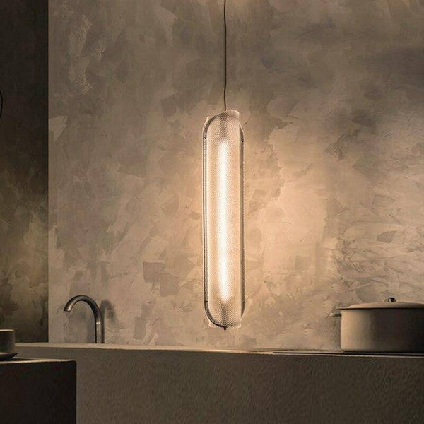Suspension LED en verre à la forme rétro.