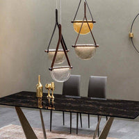 Suspension LED demi-cercle en verre Creative Design.