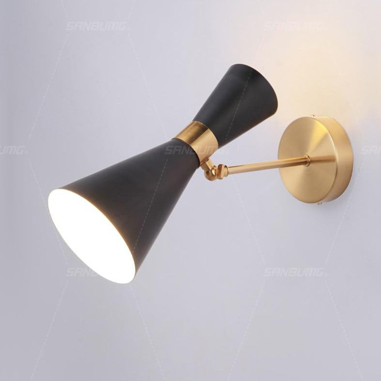 Applique murale élégante à LED dorée - Modèle triangulaire Smart