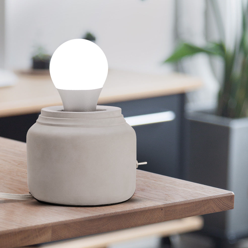 Lampe à poser stylée en ciment gris Lino
