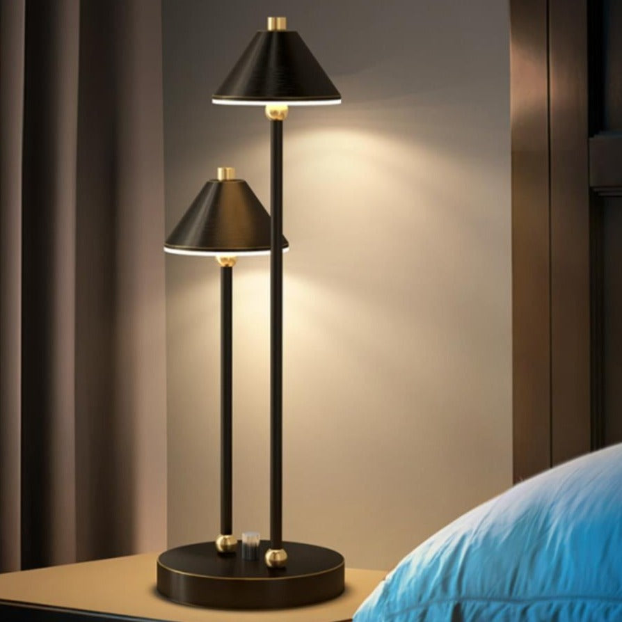 Lampe LED à double bras et abat-jour Irma