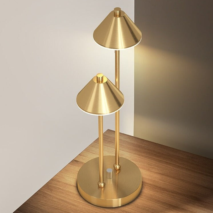 Lampe LED à double bras et abat-jour Irma