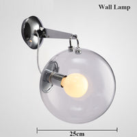 Applique murale industrielle argentée avec globe en verre Irantzu - Style contemporain pour votre intérieur