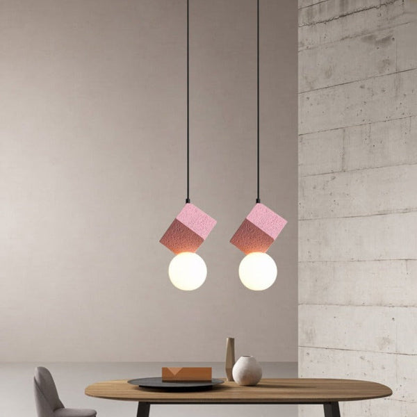 Suspension LED Wayne en résine innovante