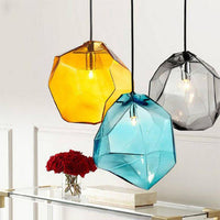 Suspension colorée en verre géométrique