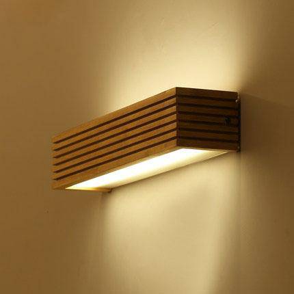 Applique murale LED en bois taillé Japan