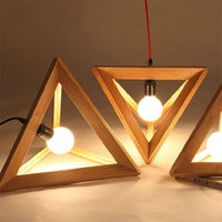 Suspension Pyramid Village en Bois