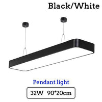 Plafonnier LED Carré Élégant