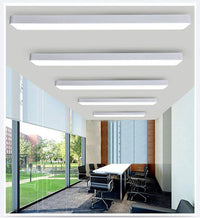Plafonnier LED Carré Élégant