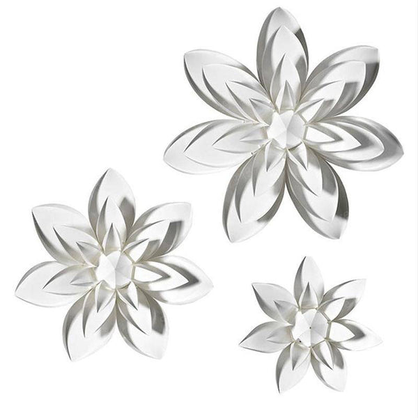 Suspension florale blanche design.
