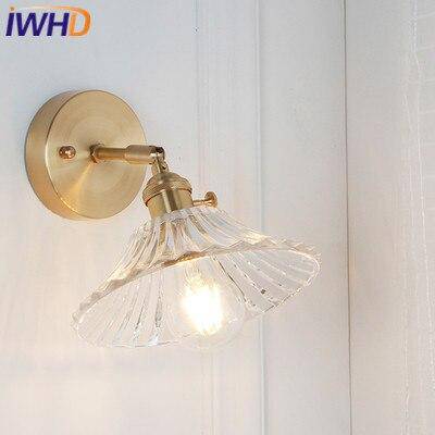 Applique murale dorée à LED avec abat-jour en verre