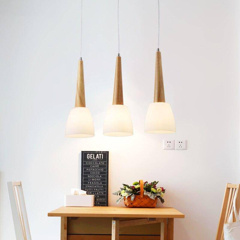 Suspension LED design en verre et bois Conico