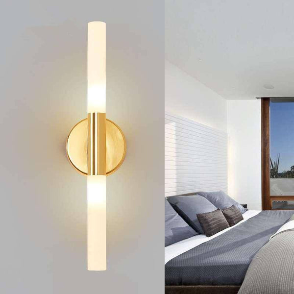 Applique murale LED minimaliste en métal doré