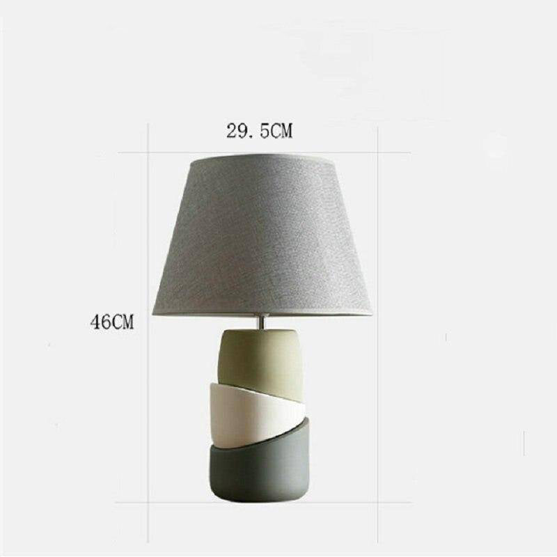Lampe de chevet design en céramique avec abat-jour en tissu
