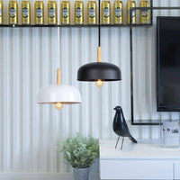 Suspension LED industrielle en demi-boule avec support en bois