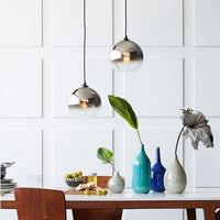 Suspension LED en boule de verre Loft.