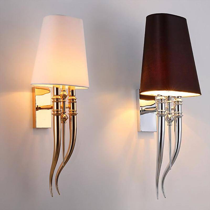 Applique murale LED chromée "Hôtel Luxe"