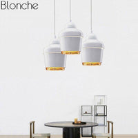 Suspension LED Industrielle pour un Loft Modernisé