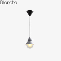 Suspension LED "Triangle Lumineux" en métal et verre