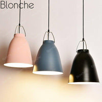 Suspension Loft LED en métal avec abat-jour coloré