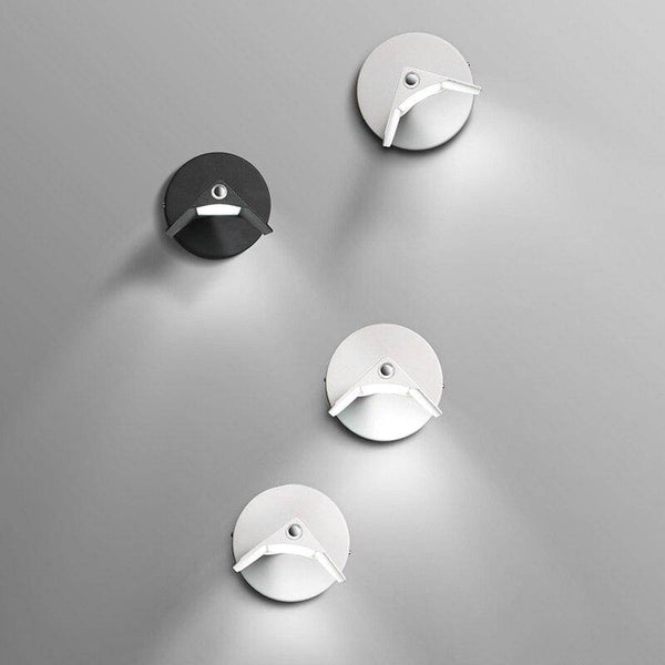 Applique murale LED design géométrique en métal