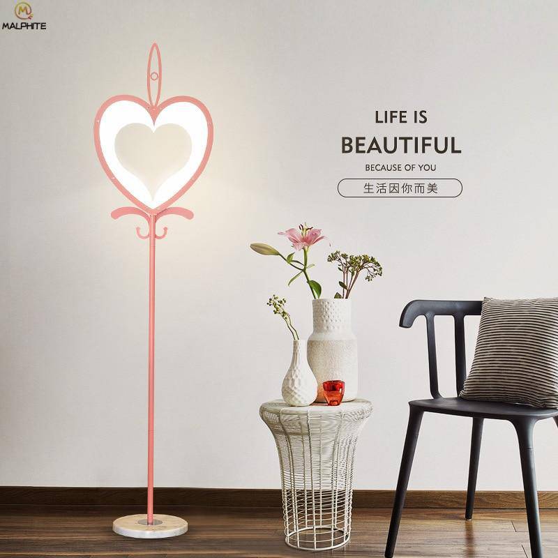 Lampadaire en forme de cœur Rose Gift