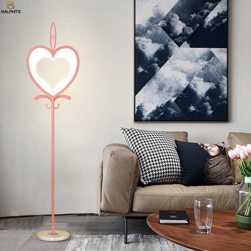 Lampadaire en forme de cœur Rose Gift