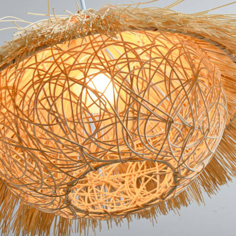 Suspension Triangle Woven Straw