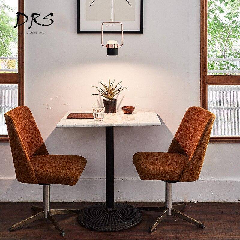 Suspension design en aluminium doré LED - Carré