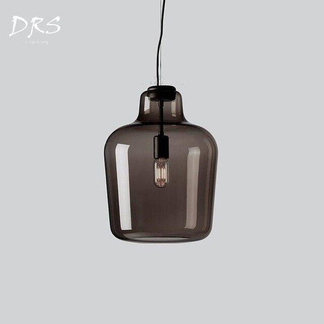 Suspension LED fumée élégante