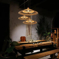 Suspension conique en bambou Chinese.